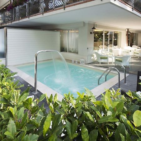 Atlas Hotel Riccione Eksteriør billede