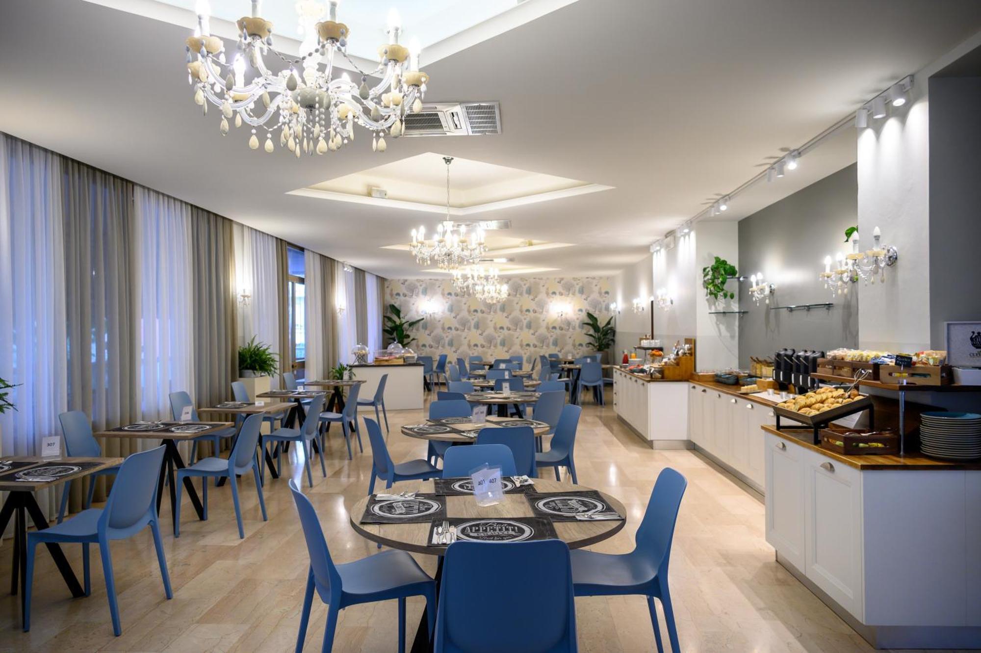 Atlas Hotel Riccione Eksteriør billede